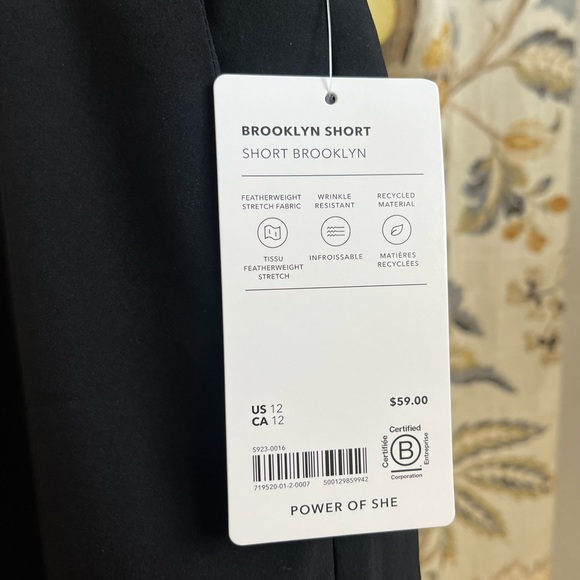 NWT Athleta Women’s Brooklyn Short Black Skort with Pockets Size 12 Golf Tennis - Picture 2 of 6